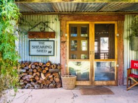 The Shearing Shed Boutique Farmstay Cowra edit1