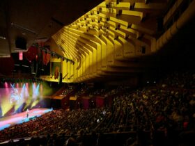 Single Performer on stage at the Sydney Opera House