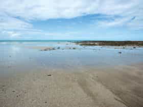 Beach at low tide at Cape Palmerston