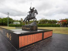 photo showing statue of the Lighthorseman in Freedom Park