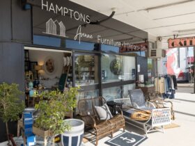 Hamptons Avenue Shop Front