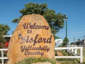 Isisford Entry sign