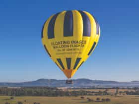 Scenic sunrise 1 hour balloon flights 30 mins west of Brisbane CBD