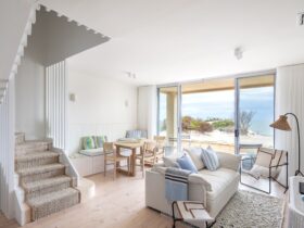 airbnb adelaide beachfront accommodation