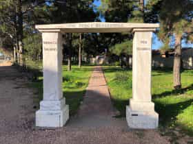 Percy Beaglehole Memorial Gate, Moonta