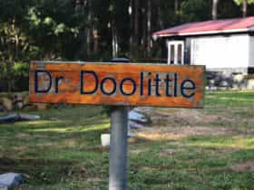 Dr Doolittle - a Doo Town shack