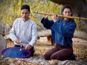 Come enjoy an incredible sound journey with the vibrations of various meditative instruments.