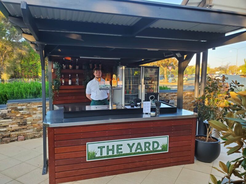 The Yard - Bar