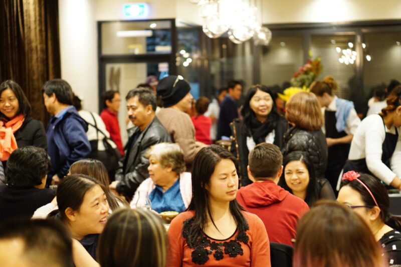 Patrons at LOLO and LOLA enjoying traditional Filipino flavours.