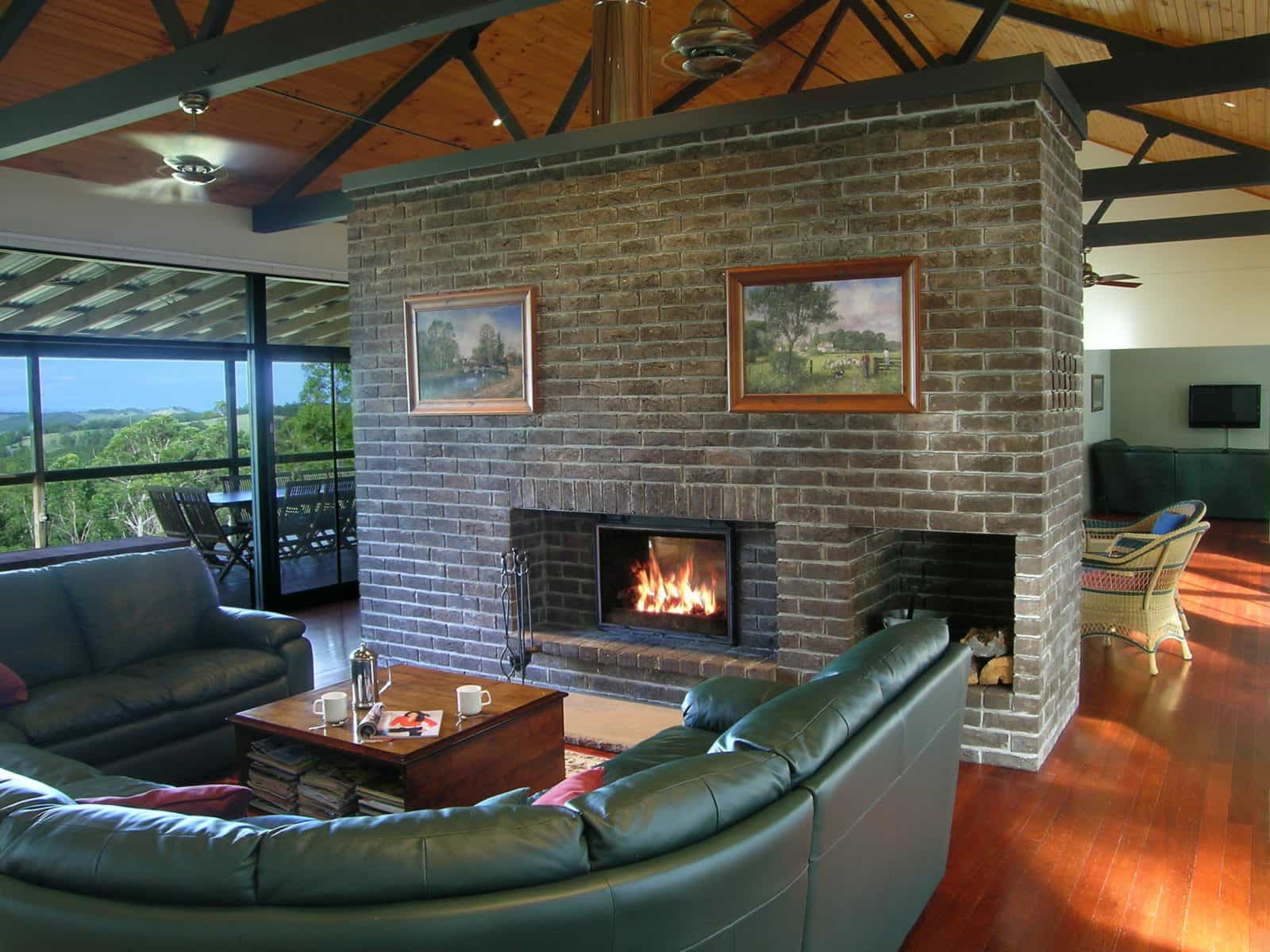 Doubled-sided fireplace