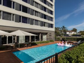 Rydges Bankstown outdoor pool