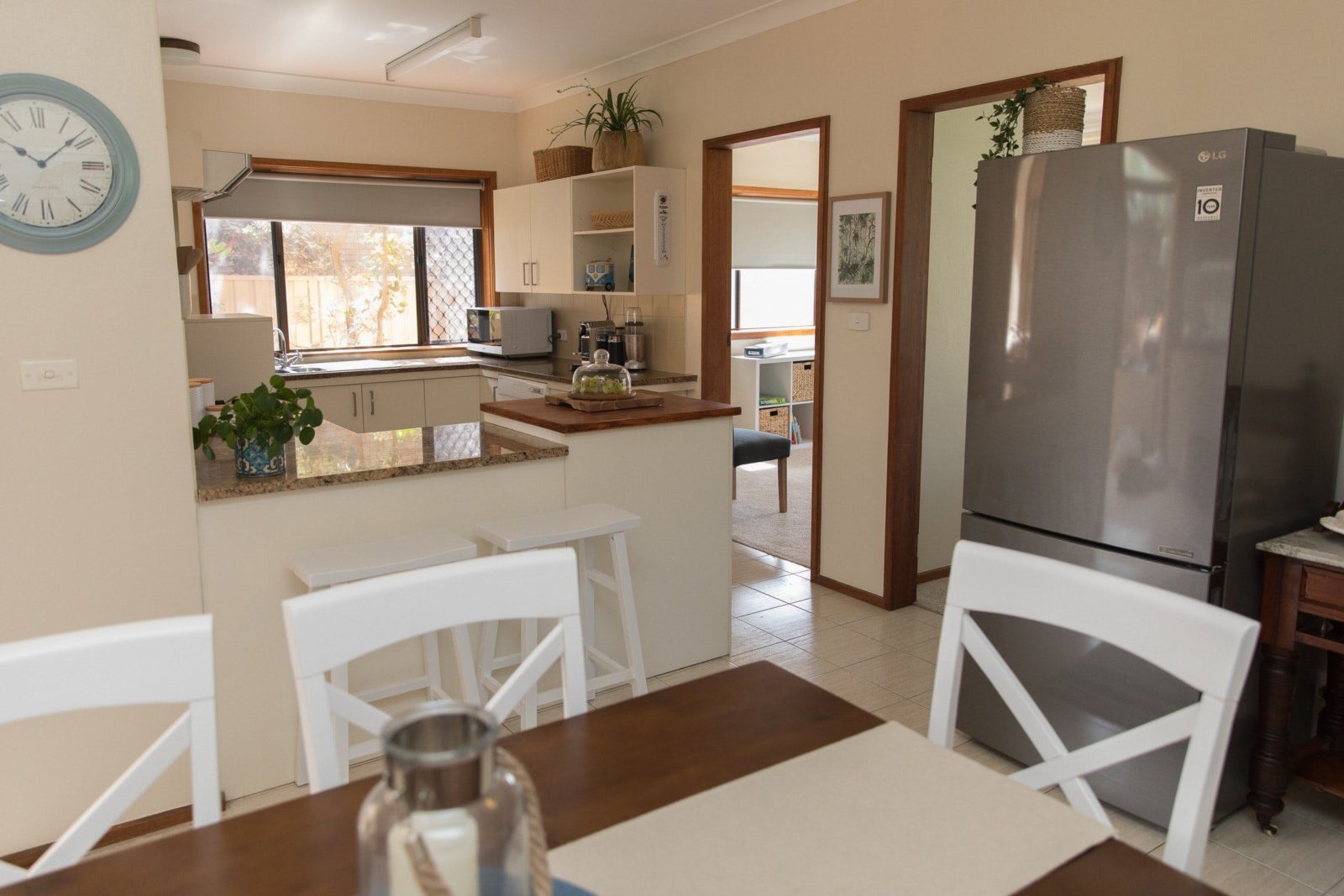Taranaki Beach House |Opposite Town Beach - Kitchen/Dining Area