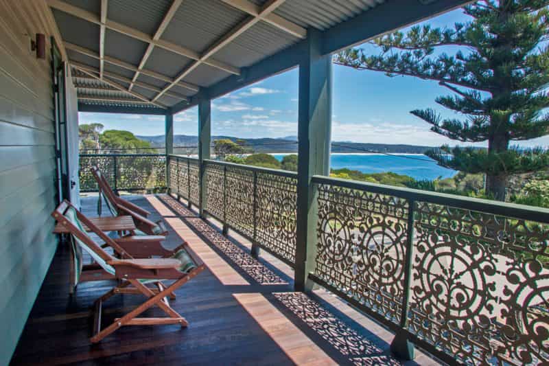 Tathra Hotel Heritage accommodation with ocean view