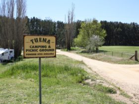 sign for camping and picnic grounds