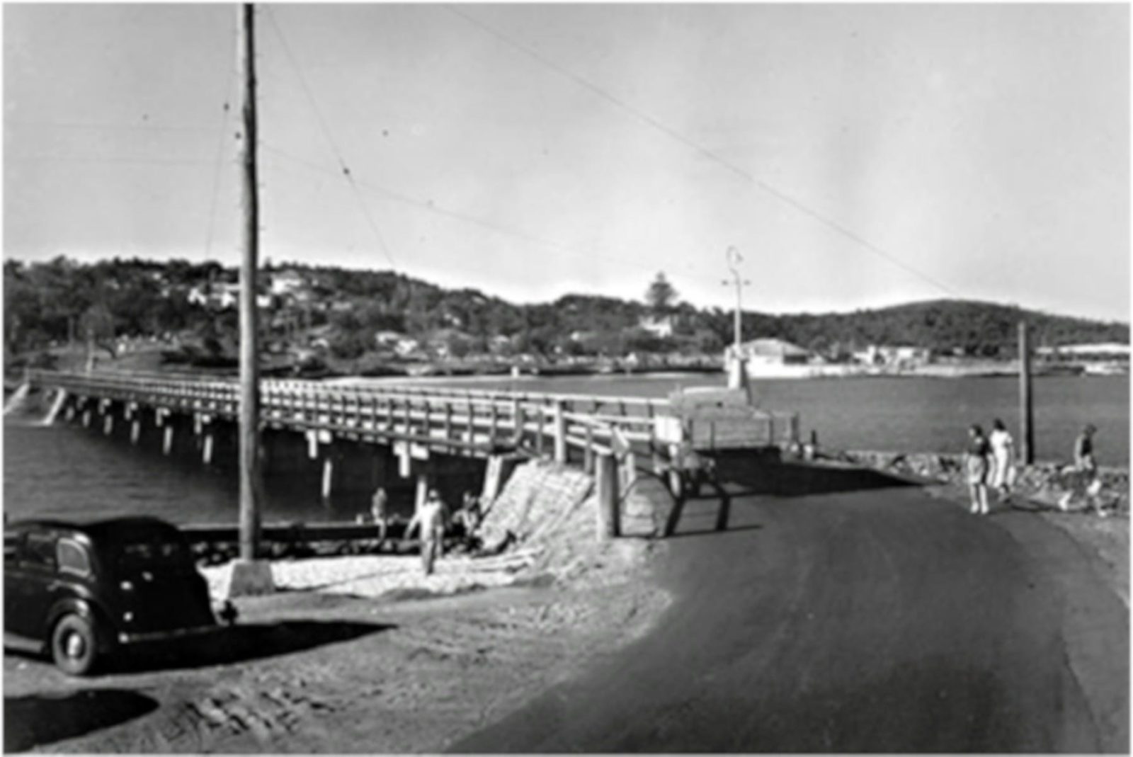 Missingham Bridge in olden days