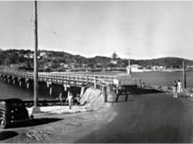 Missingham Bridge in olden days