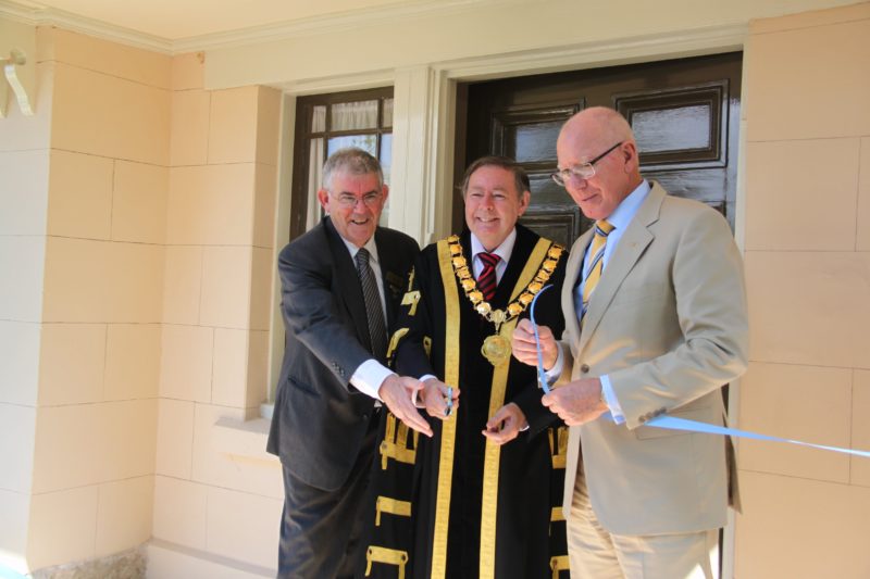 Gov of NSW David Hurley opens cottage