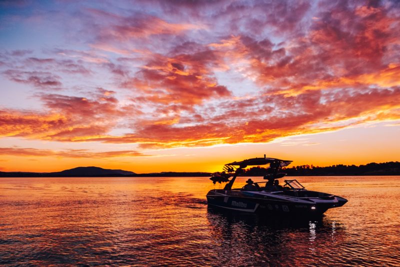 Lake Hume sunset