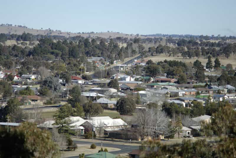 View over Uralla from Mount Mutton