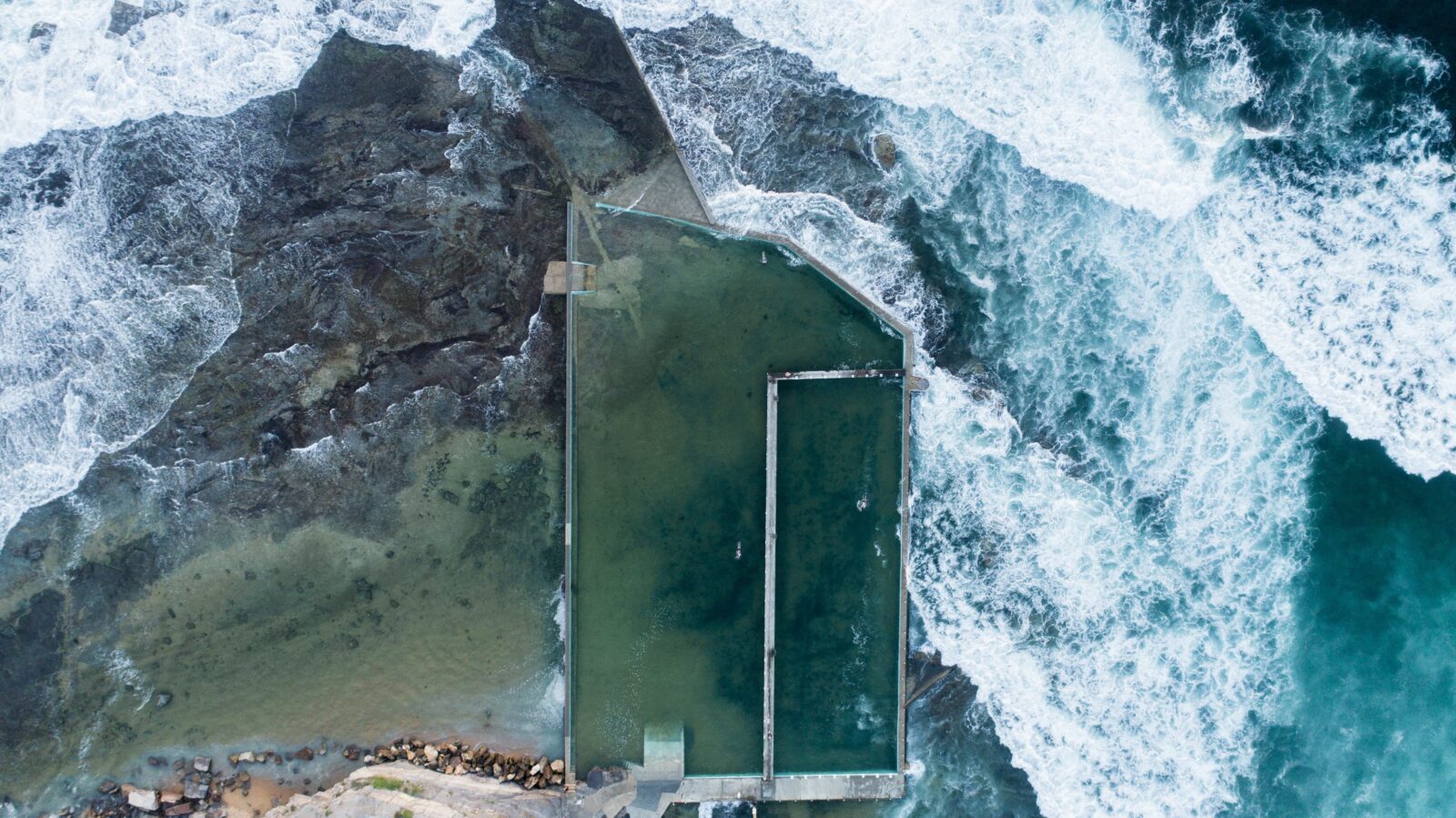 Aerial view of North Narrabeen Rockpool