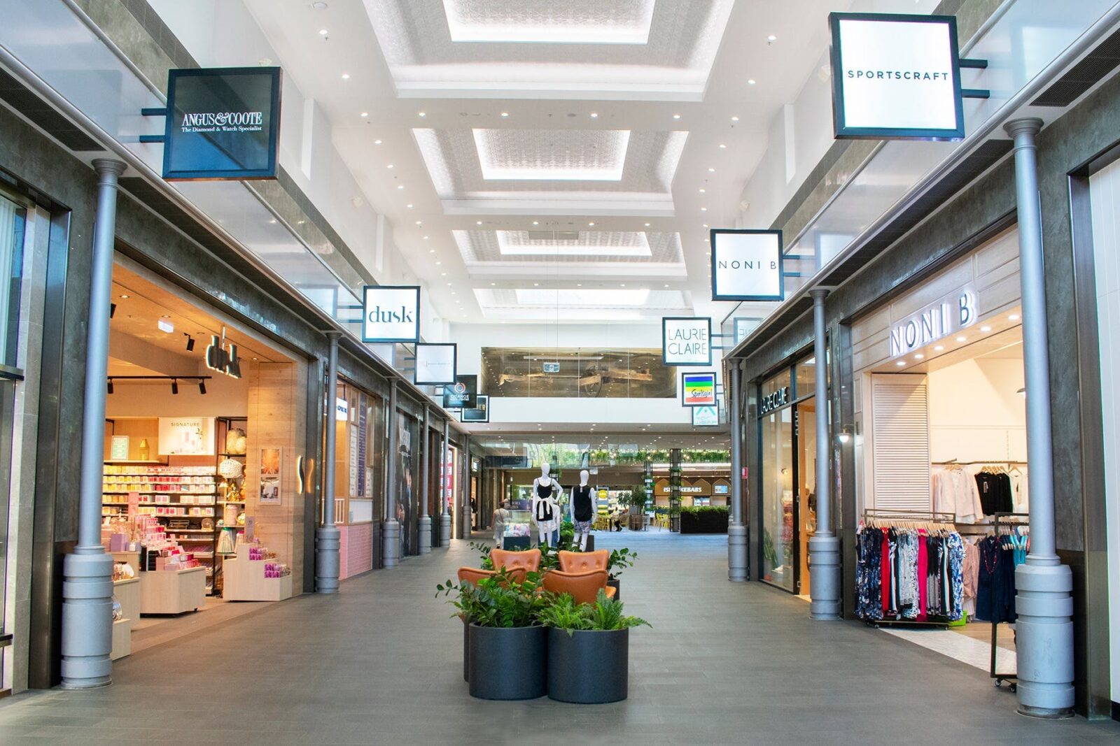 Summer St Internal Mall
