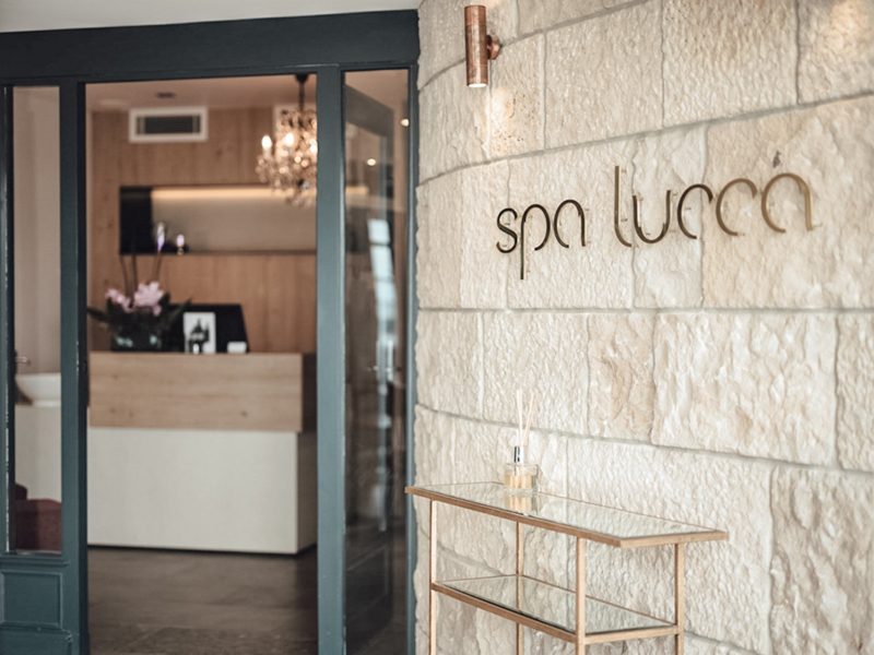 Welcome to Spa Lucca, luxury day spa on the waters edge in Port Stephens.