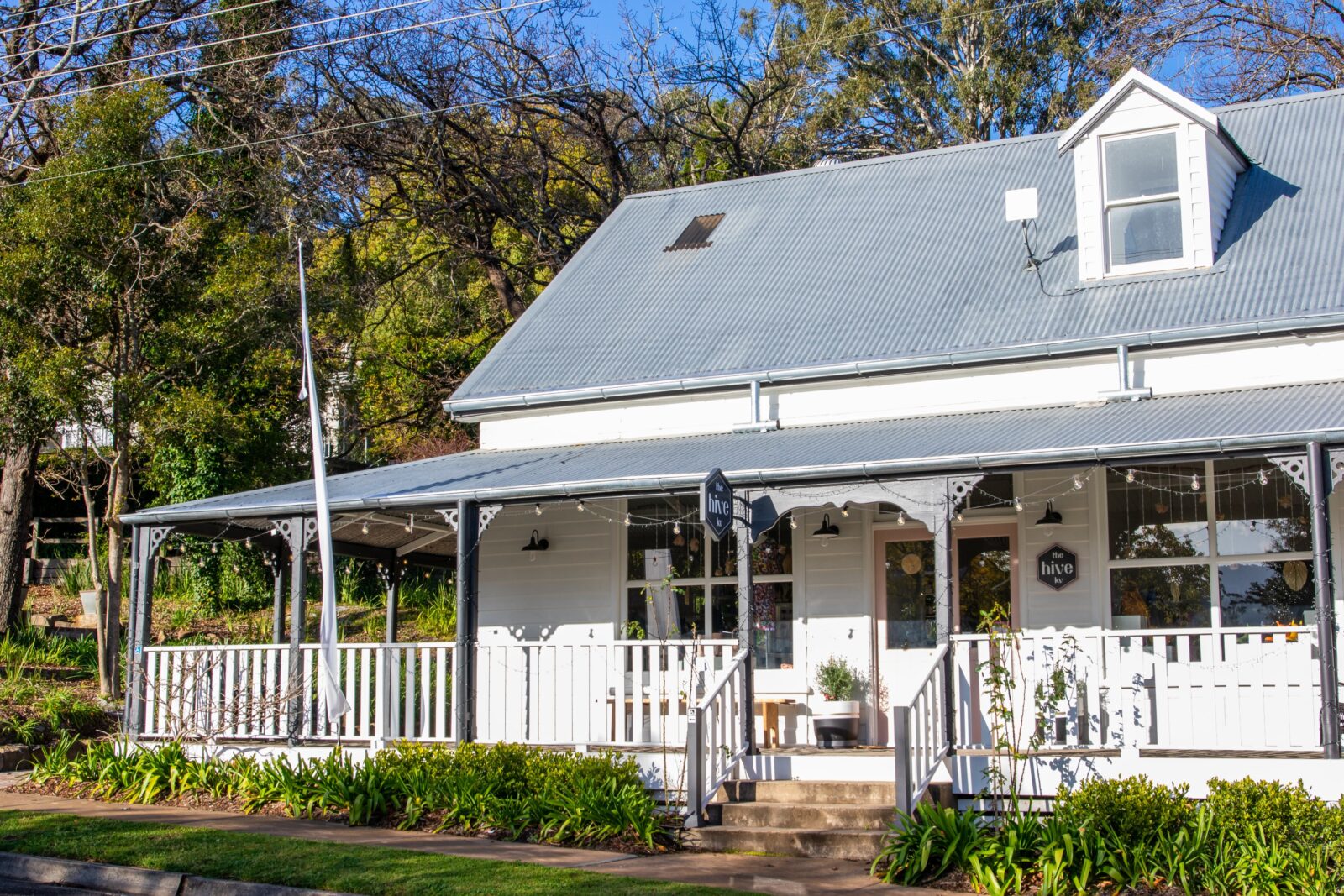 The Hive KV is in a heritage listed building right in the centre of beautiful Kangaroo Valley