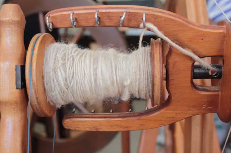 Spinning, knitting and crochet workshops.