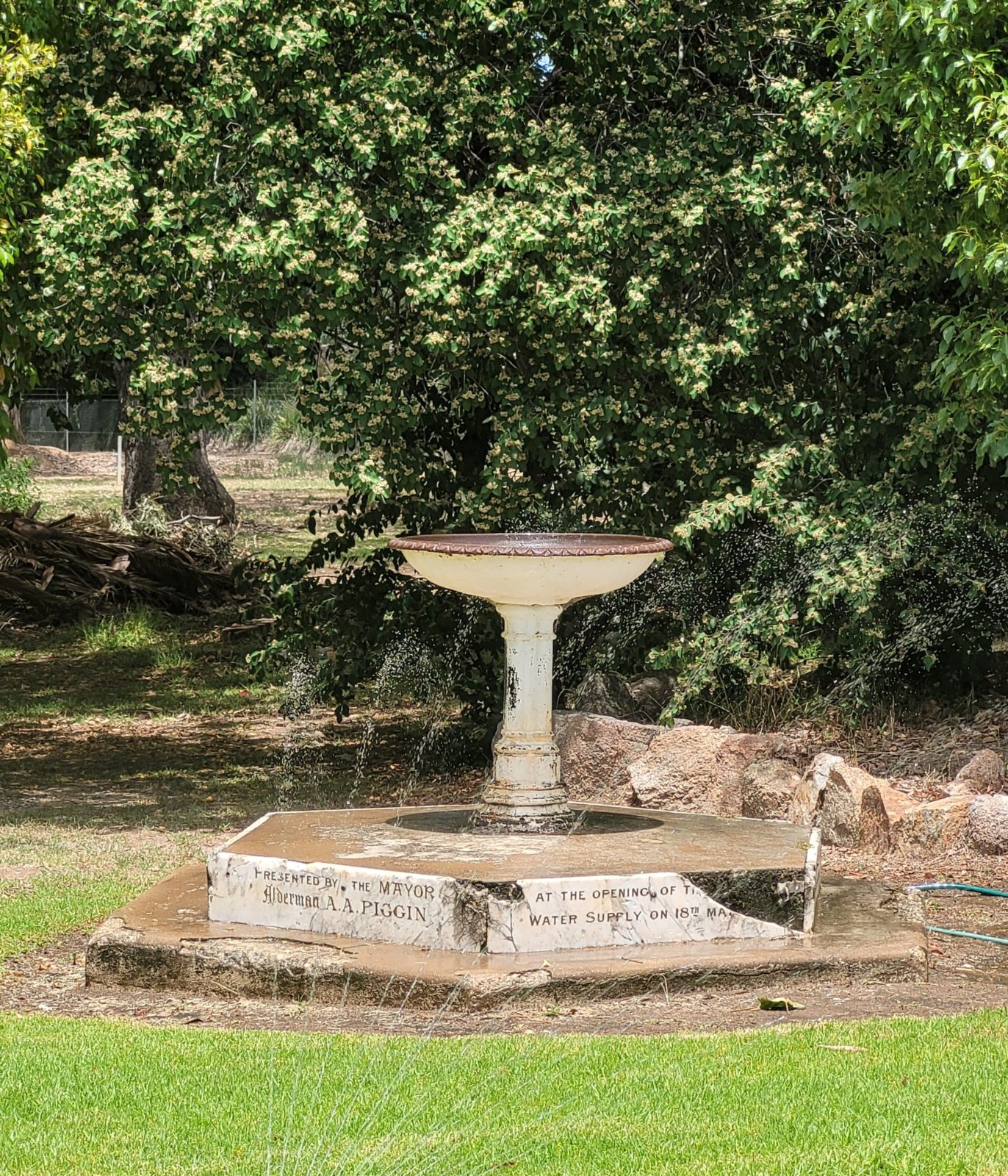 Old concrete water fountain ow located at BallPark Caravan park