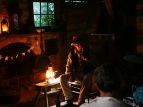 Storytelling in the hut