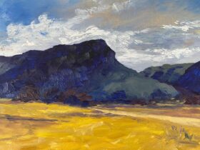 Oil painting plein air, landscape of Glen Alice by Corinne Loxton