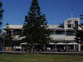 Front view of Coogee Legion Club
