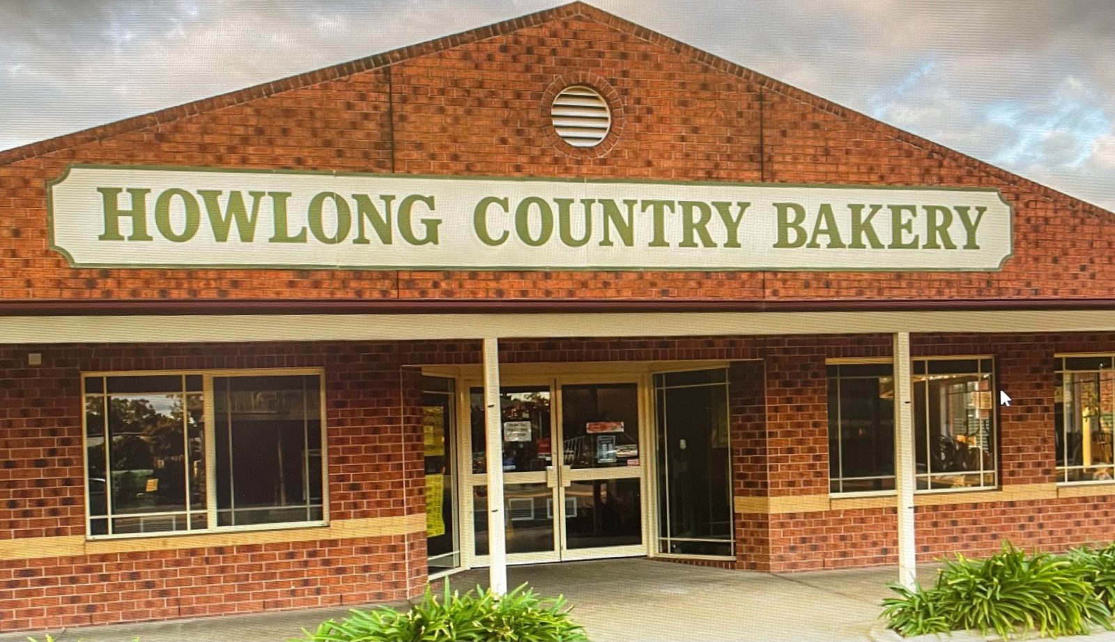 Howlong bakery building