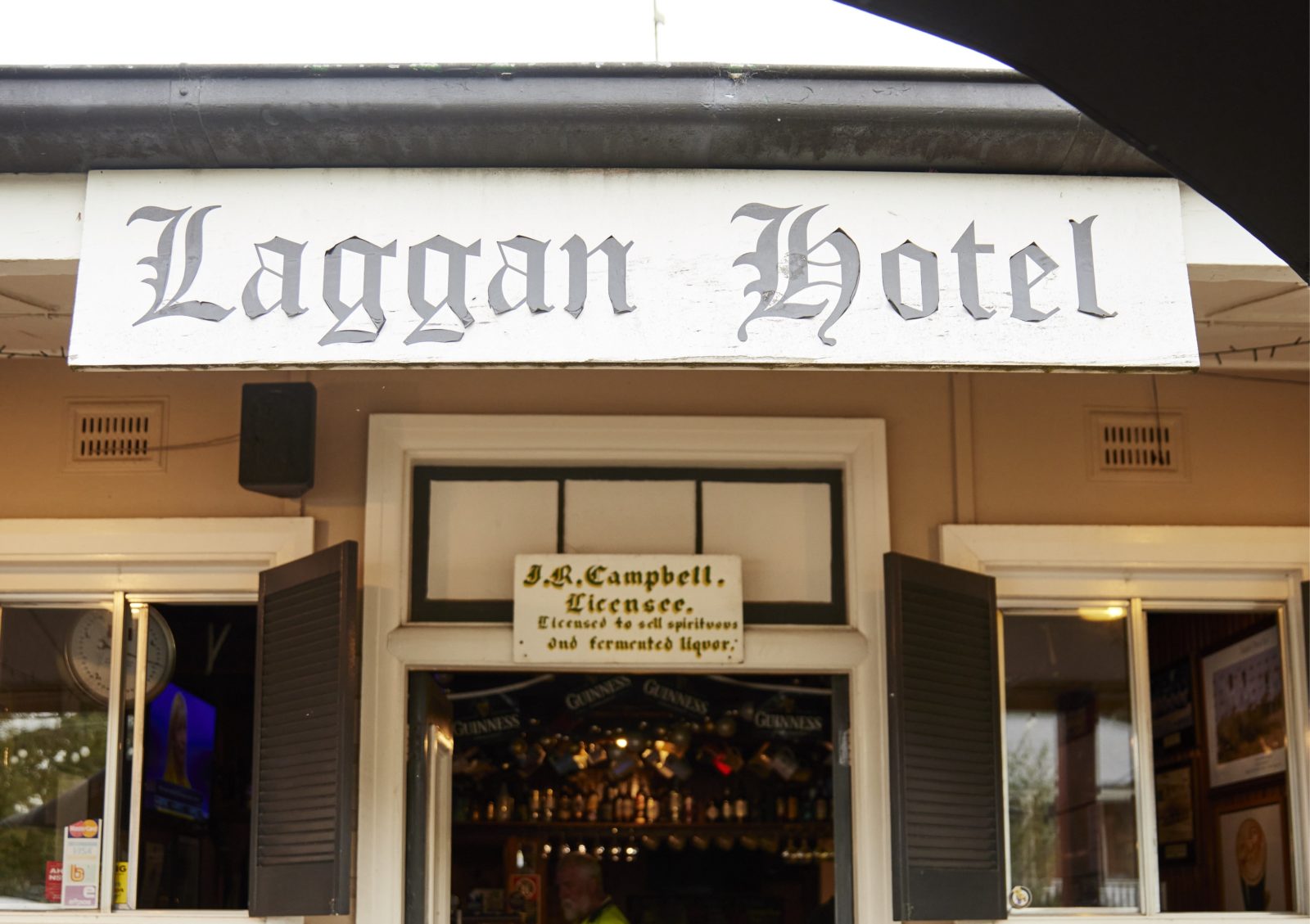 Laggan hotel entry
