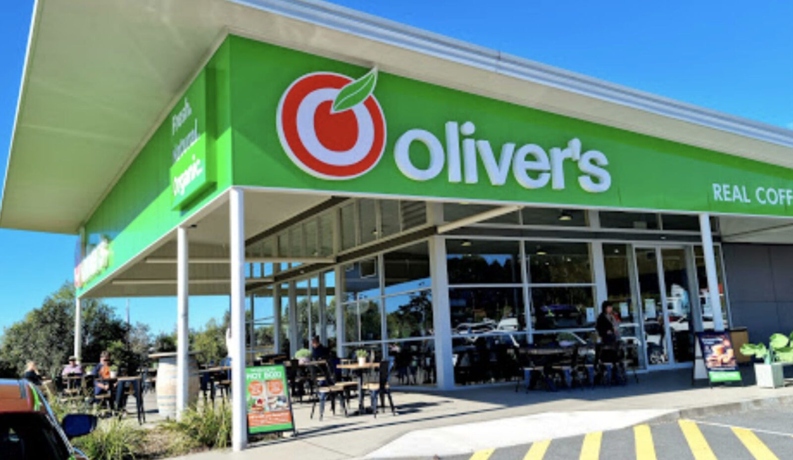 Oliver's Port Macquarie exterior