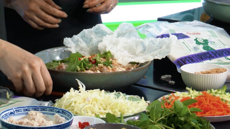 Chicken Goi Salad with Rice Paper Crisps
