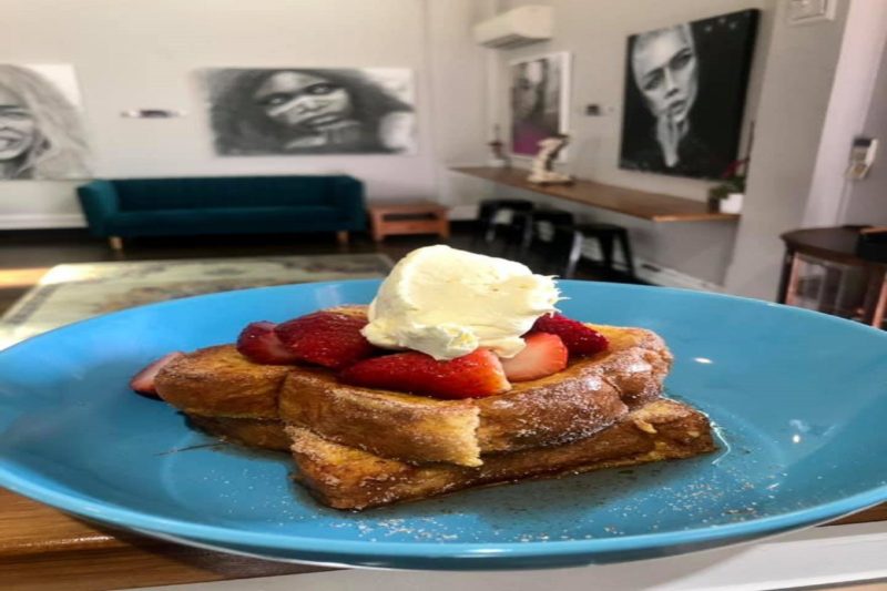 Image of French Toast on a blue plate