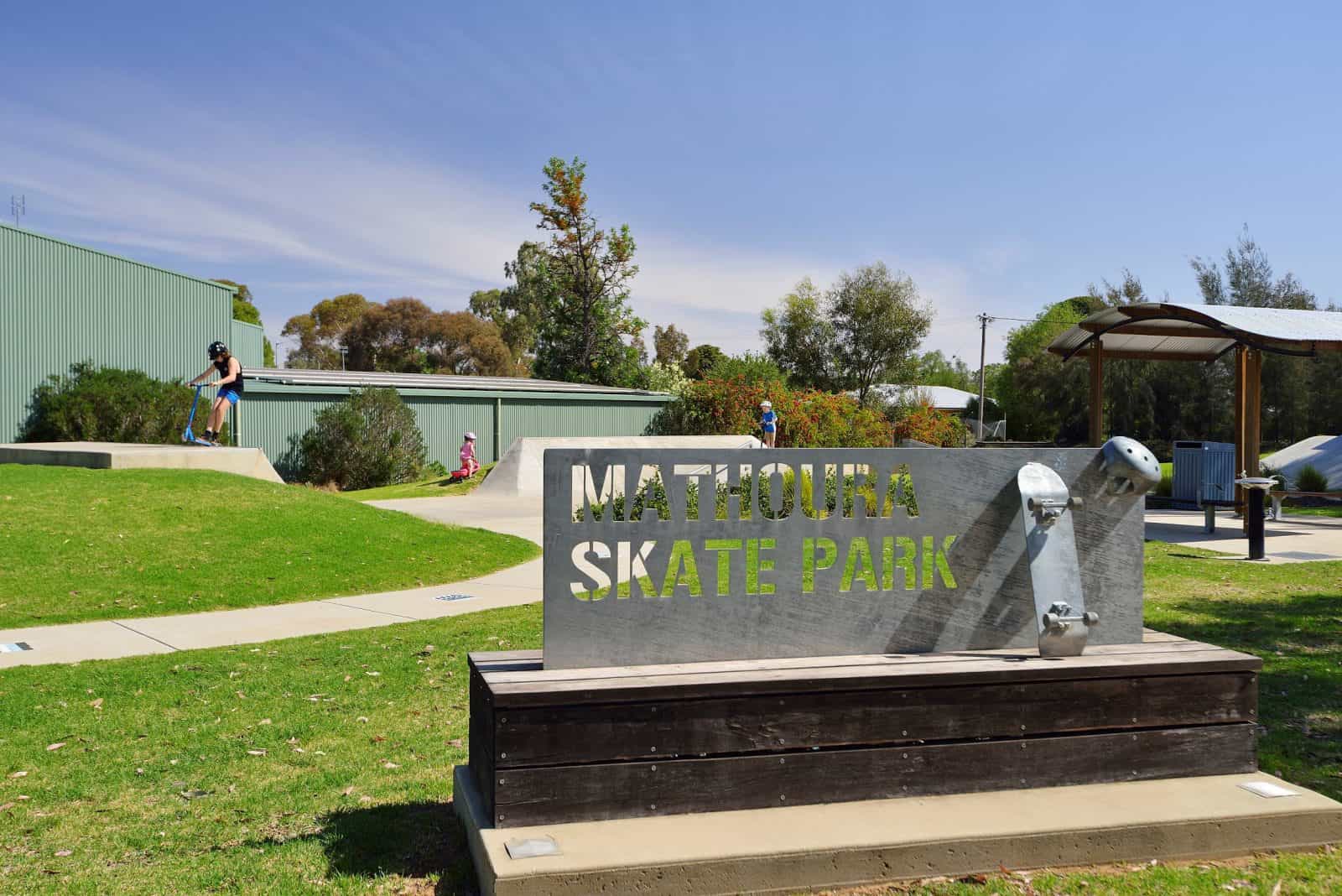 mathoura skate park sign