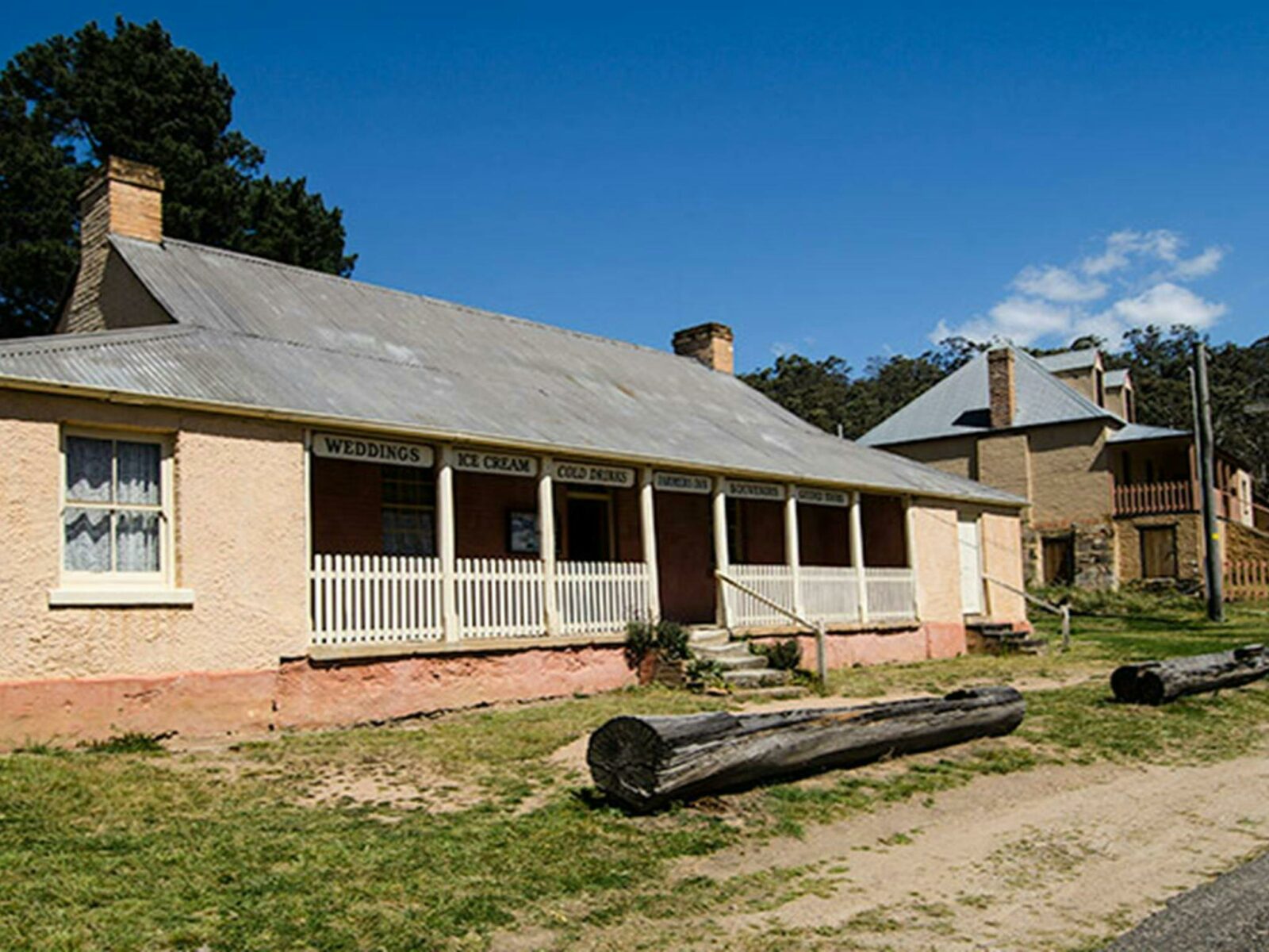 Hartley Visitor Centre, Hartley Historic Site. Photo: John Spencer © OEH