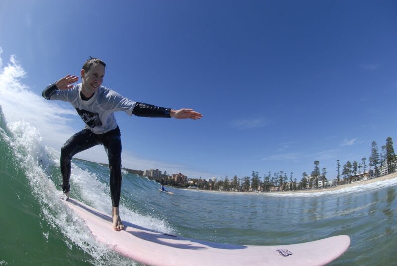 Learn to Surf like a pro! Manly Beach, wetsuit, board included