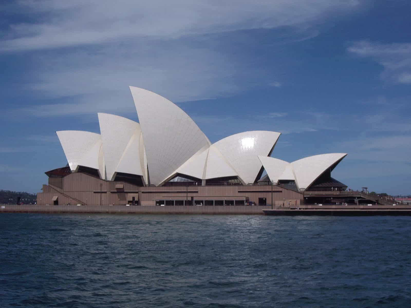 The world famous Sydney Opera House