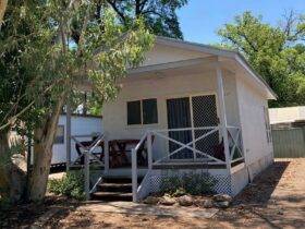 Villa accommodation at Alice Springs Caravan Park