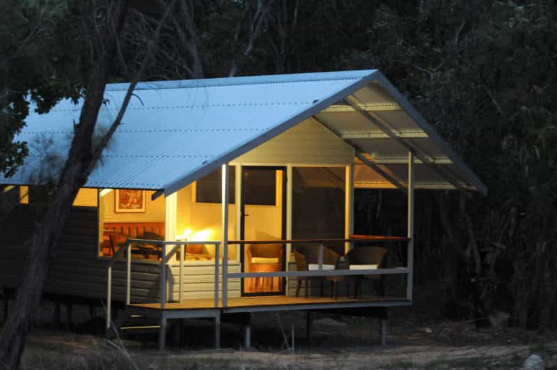 Davidson Safaris lodge cabin