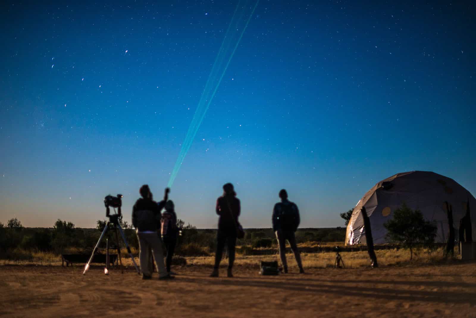Viewing the night sky at the Earth Sanctuary, Alice Springs
