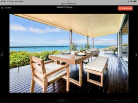 Large deck with views over Red Rock Beach, Coral Sea and turtle nesting area.
