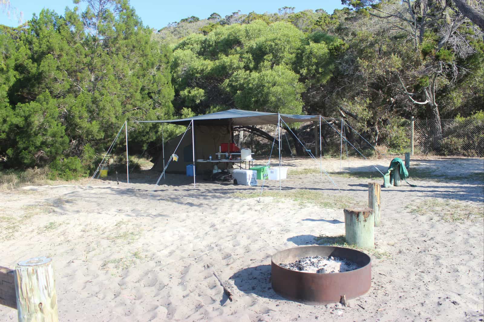 Beachfront camping at Waddy Point Fraser Island