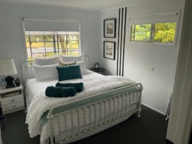 Main bedroom with King size Bed