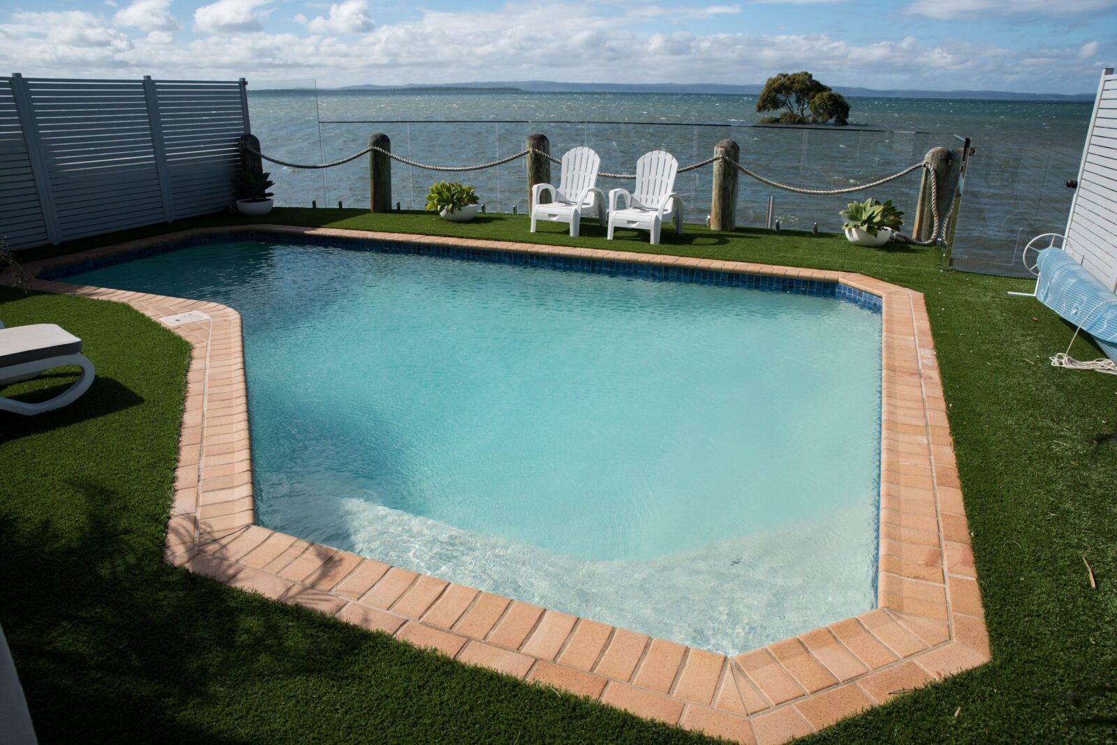 Pool overlooking Moreton Bay