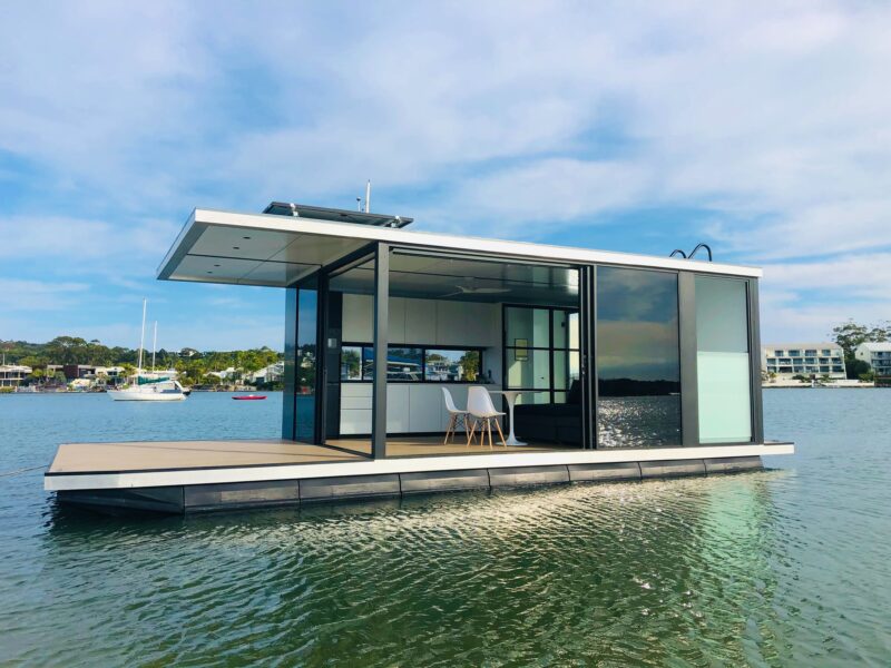 Use as first main image - exterior image oasis noosa - luxury floating eco villa