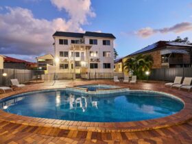 Southport Motel & Apartments | Gold Coast |Pool Area